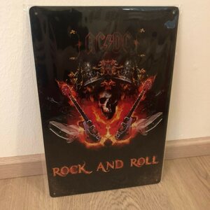 AC/DC Peltitaulu